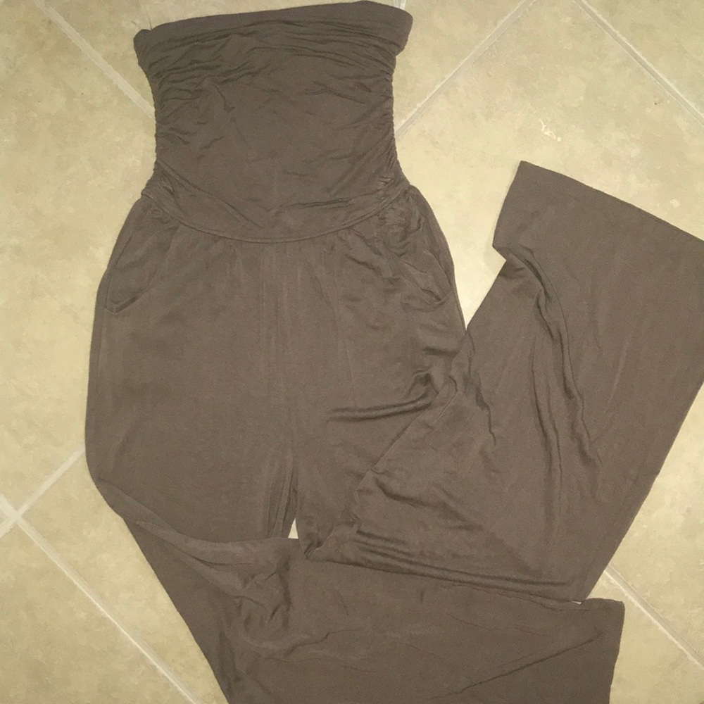Strapless jumpsuit loose fit pant with pockets
